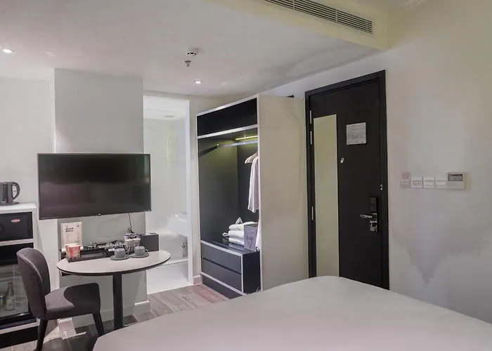 M Village Hotel Ton That Dam